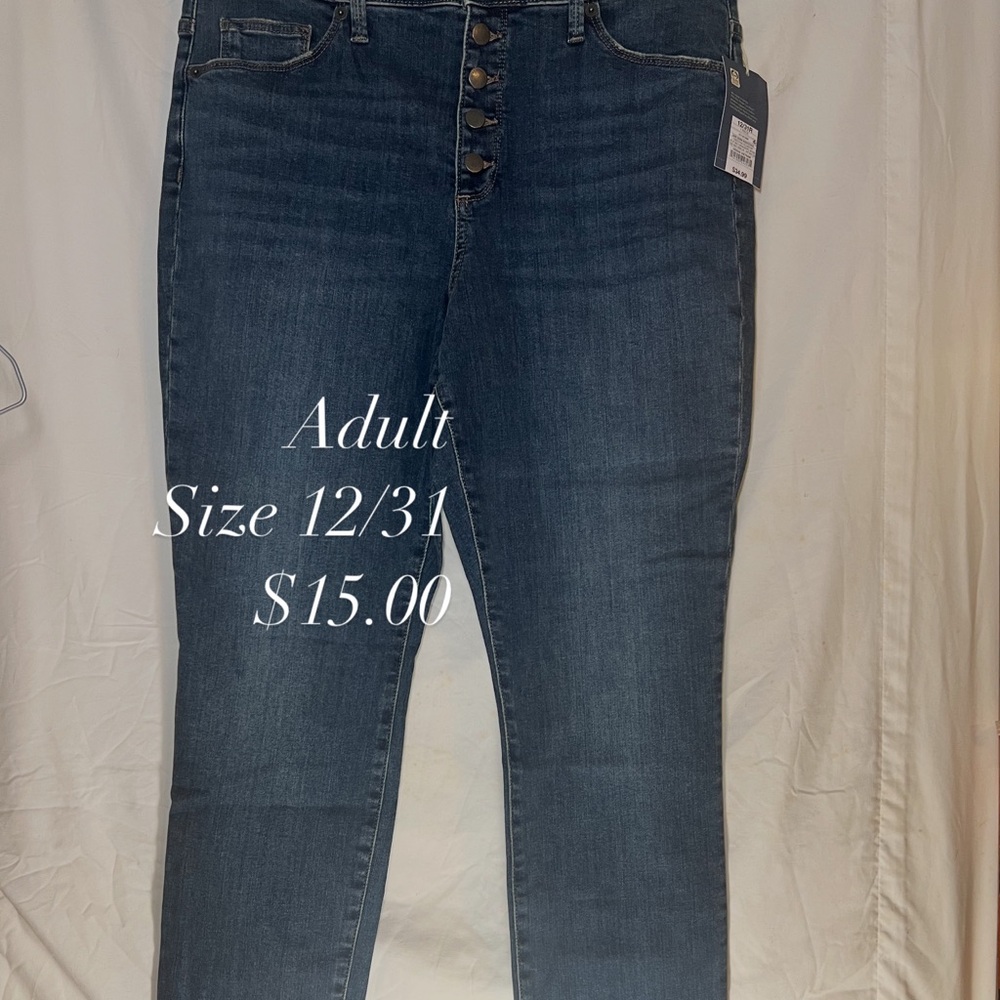 Women's Dark Blue Jeans